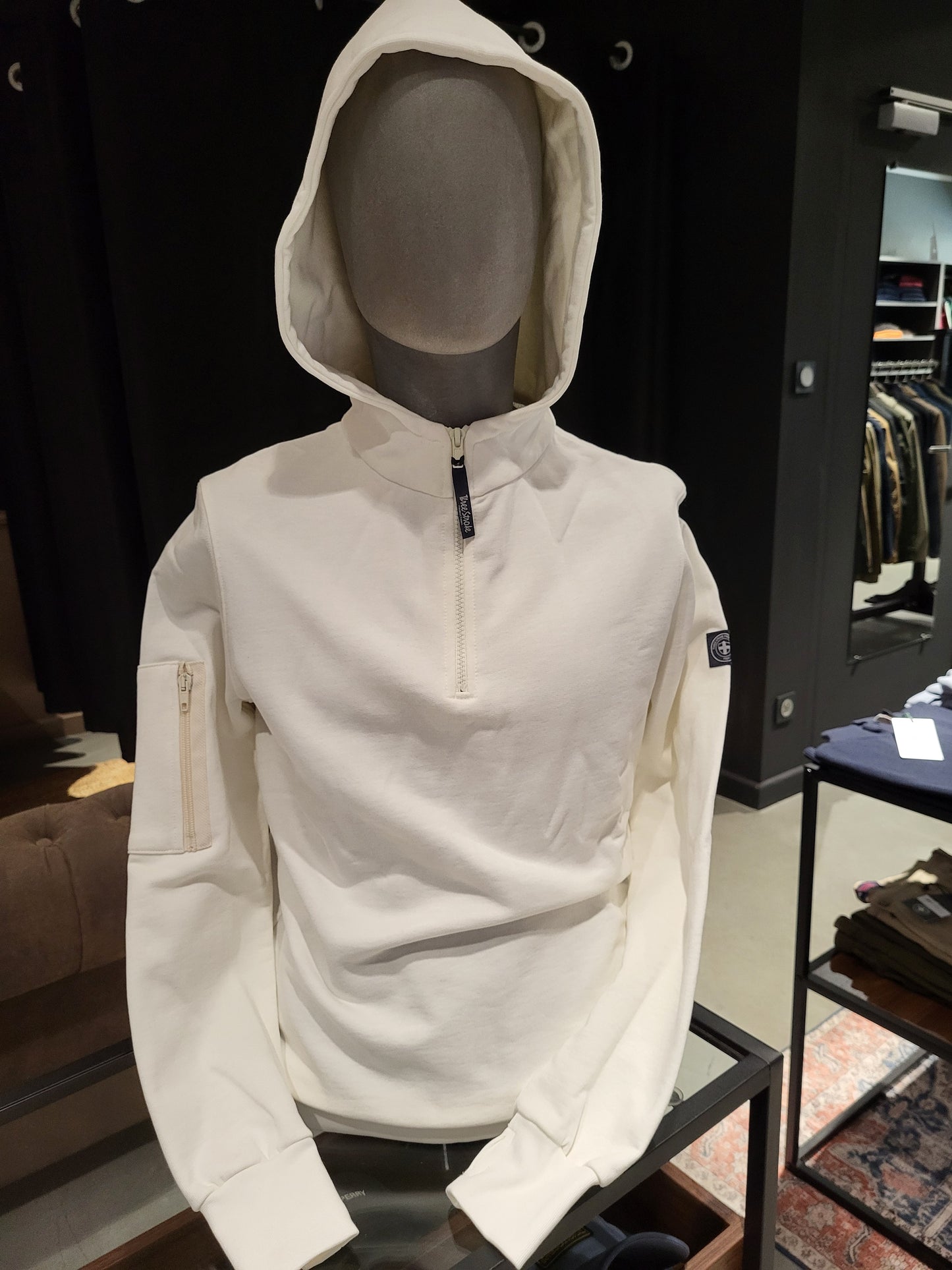 SWEAT CAPUCHE THREE STROKE