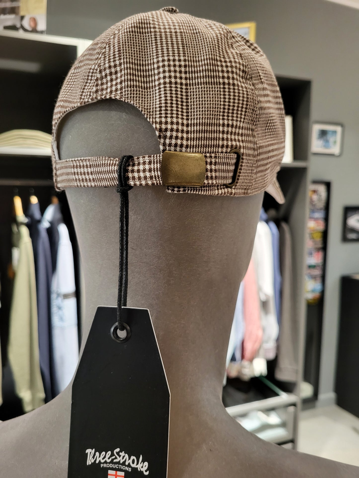 CASQUETTE THREE STROKE