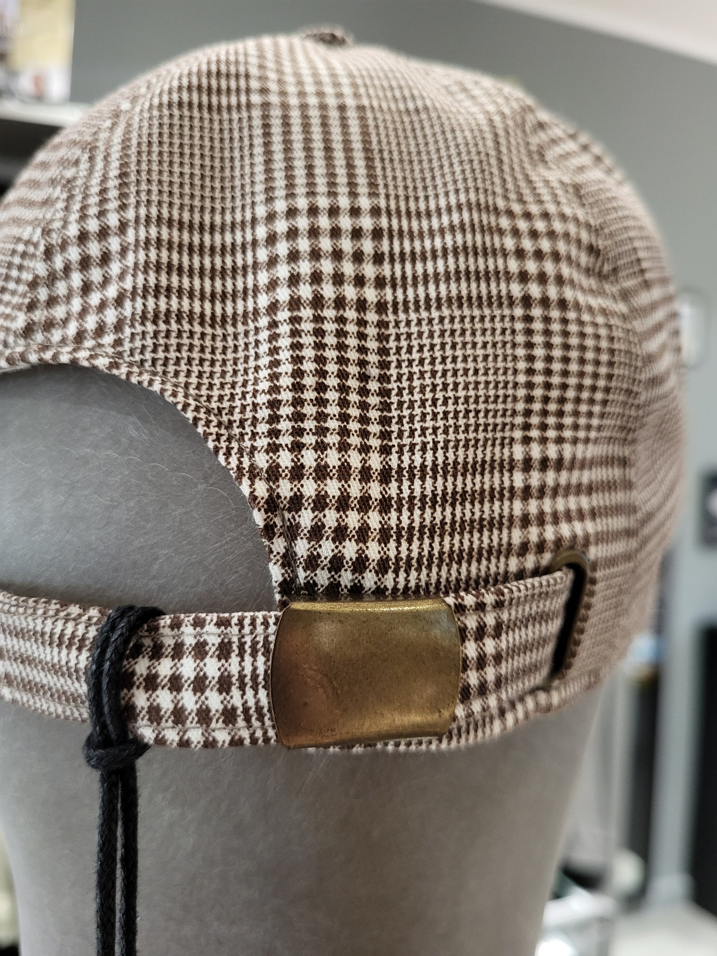 CASQUETTE THREE STROKE