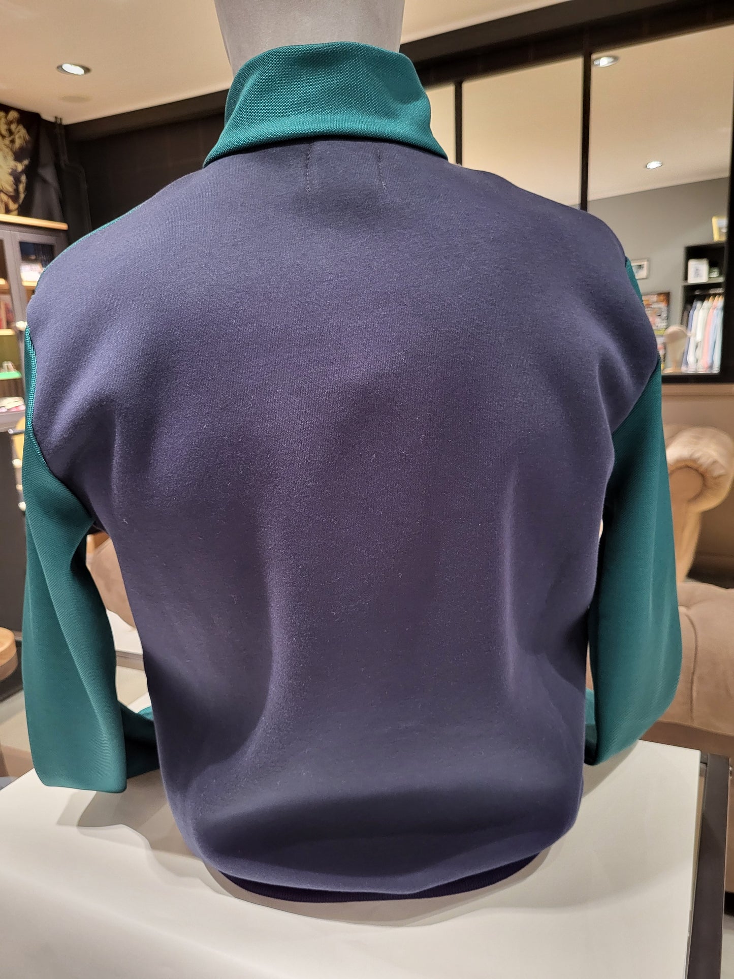 SWEAT THREE STROKE