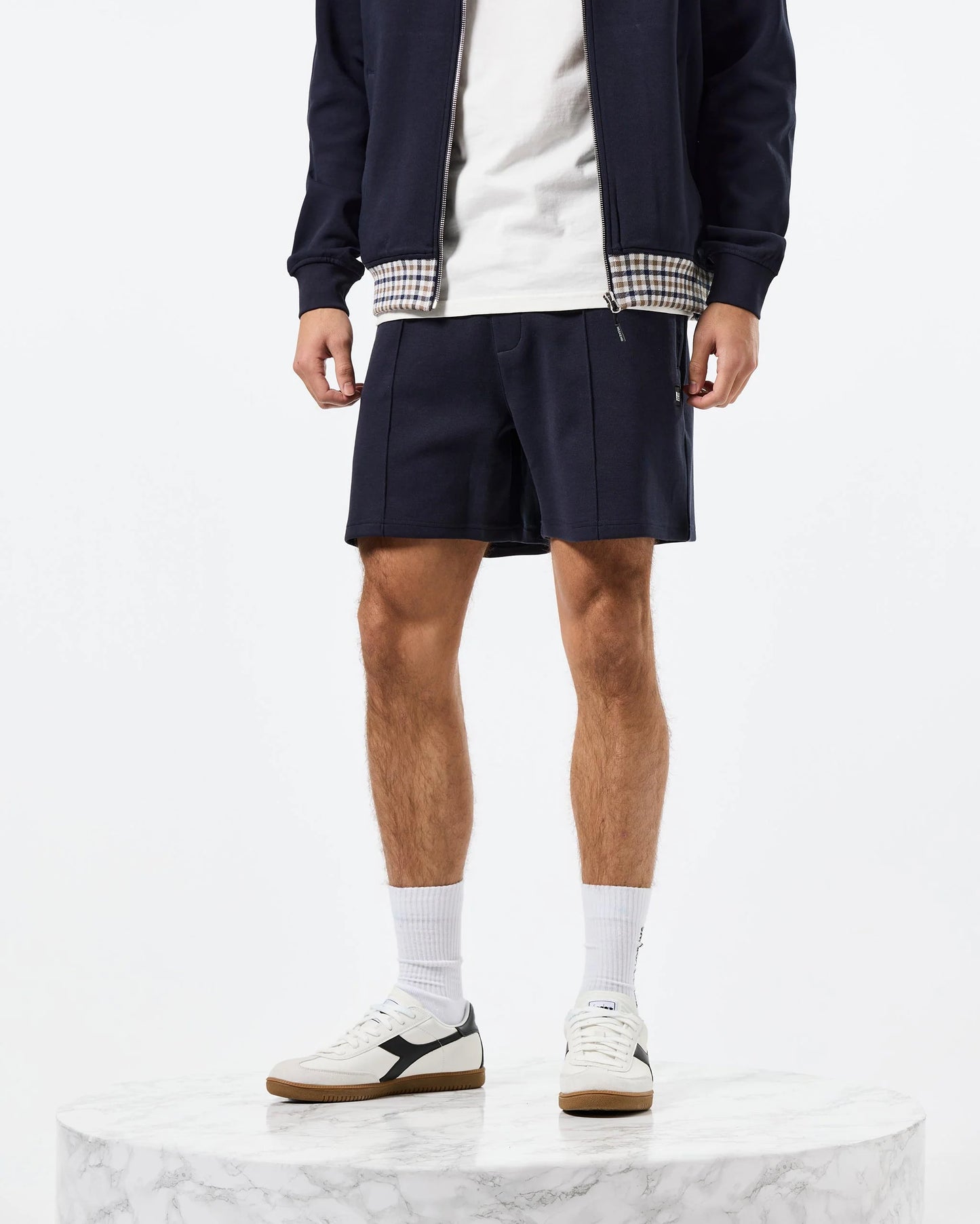 SHORT WEEKEND OFFENDER