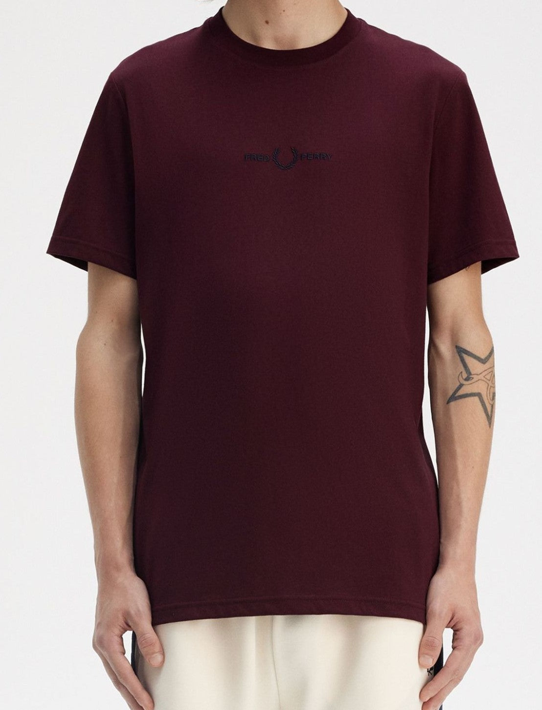 T-SHIRT FRED PERRY